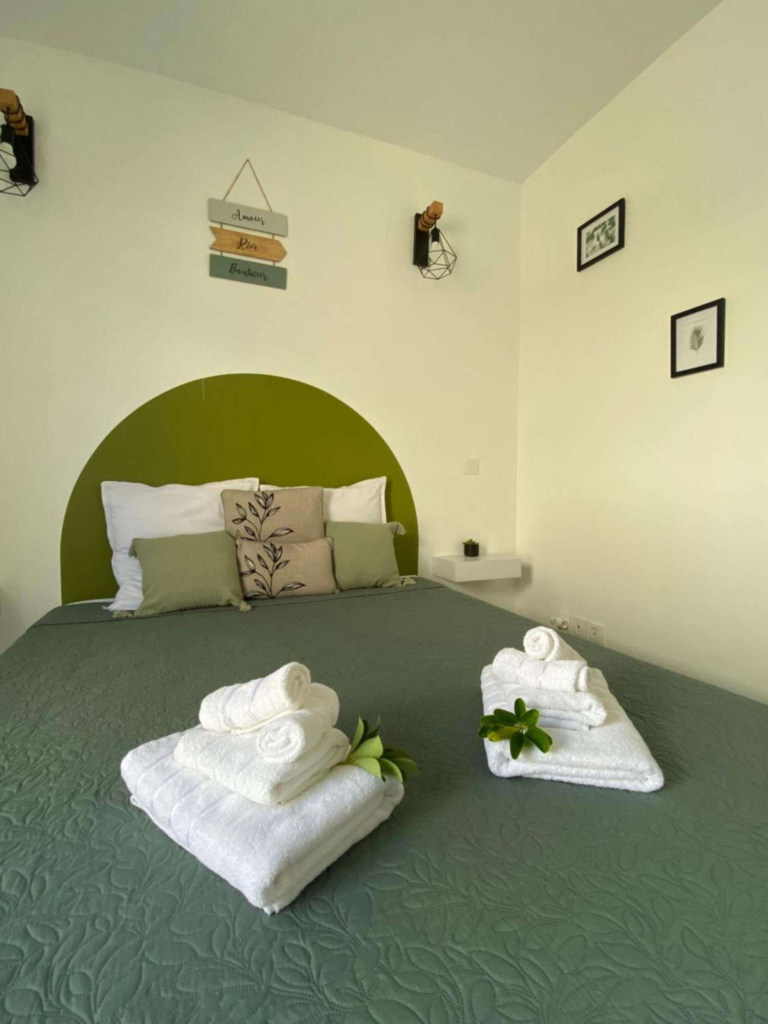 Villa Lanais Baie-Mahault Bagian luar foto